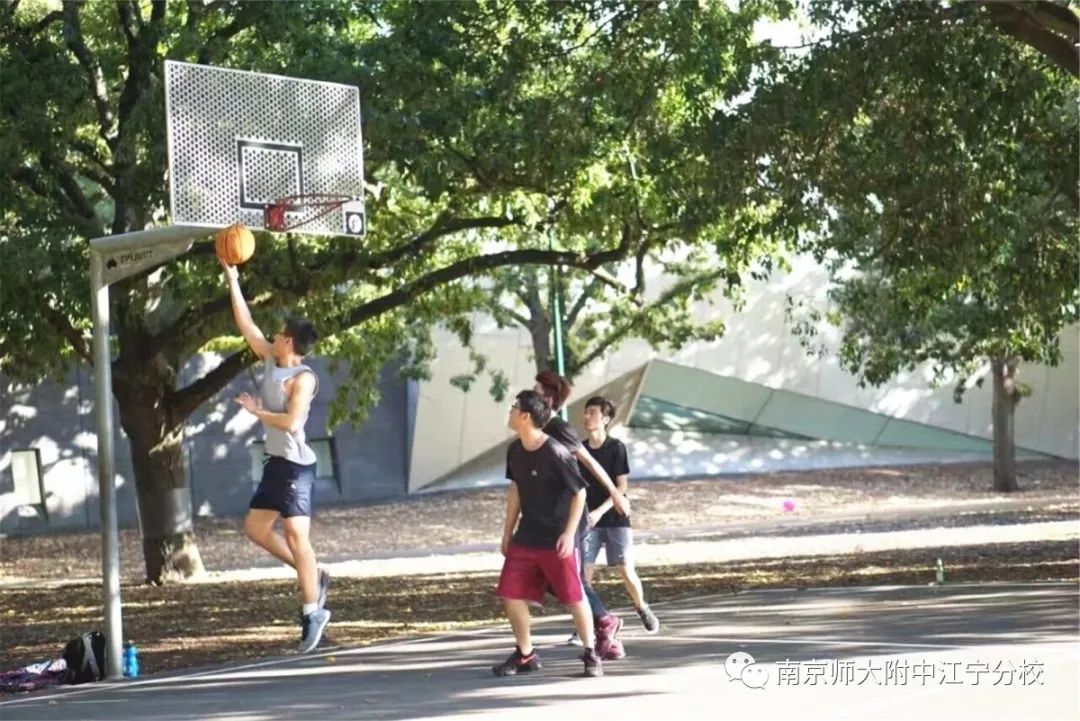 【国际部】校友访谈|王瑞：我在深圳大疆创新科技有限公司等你来！