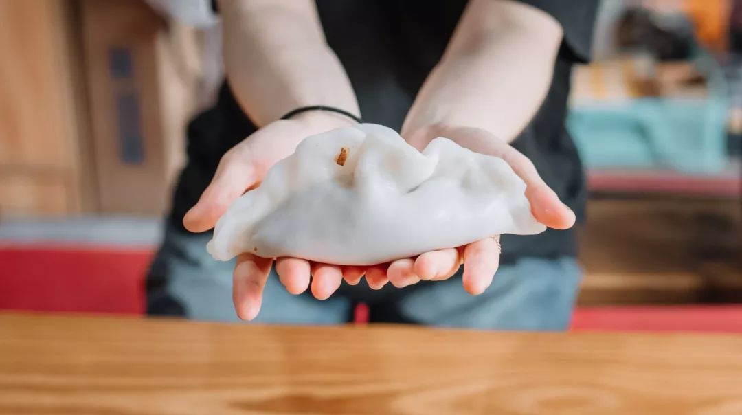 这座跟着周杰伦空降热搜的杨梅味小城,休渔期也能让你吃得满嘴鲜