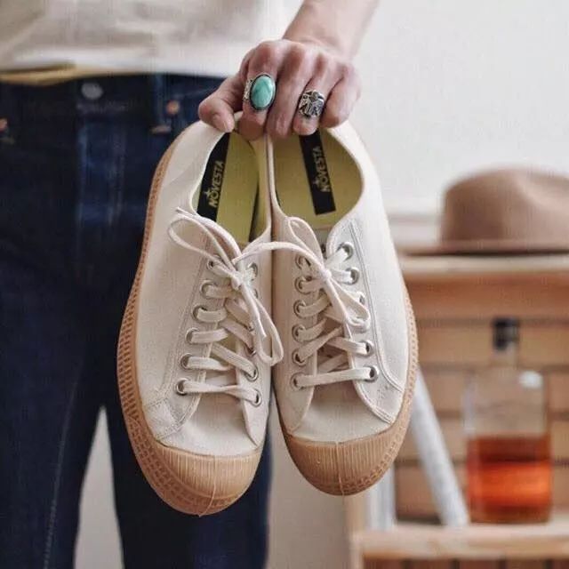 平价神仙帆布鞋,性价比高好看的帆布鞋推荐