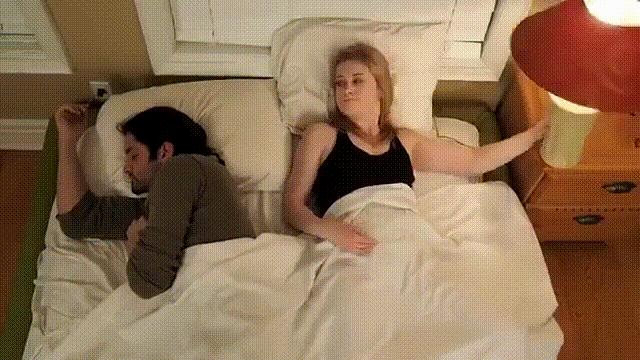 智能止鼾器治疗打鼾,智能止鼾神器防止打呼噜挂脖子