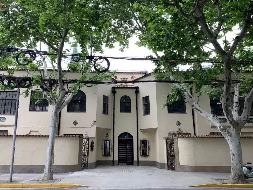 别愁！垃圾分类查询库正逐步扩容！成品油再次下调！房产继承、赠予直系亲属不征个税！