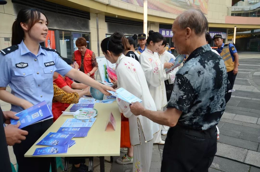 平安桐乡反诈防骗桐乡公安在行动