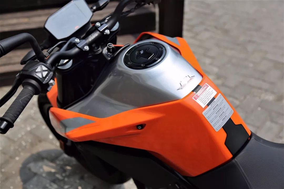 ktm790duke哪一年的车好一点,ktm790duke用车感受