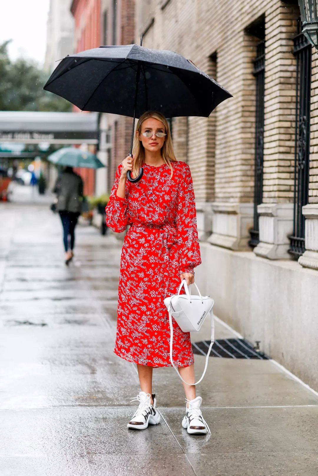 印花人物连衣裙,印花连衣裙到脚踝超长款