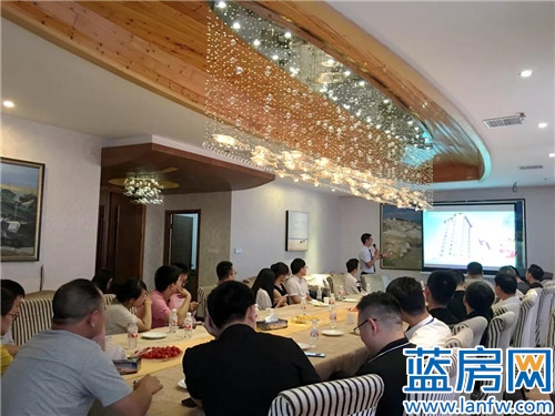 翡翠湾，洞见5G时代，智能地产链接美好人居生活