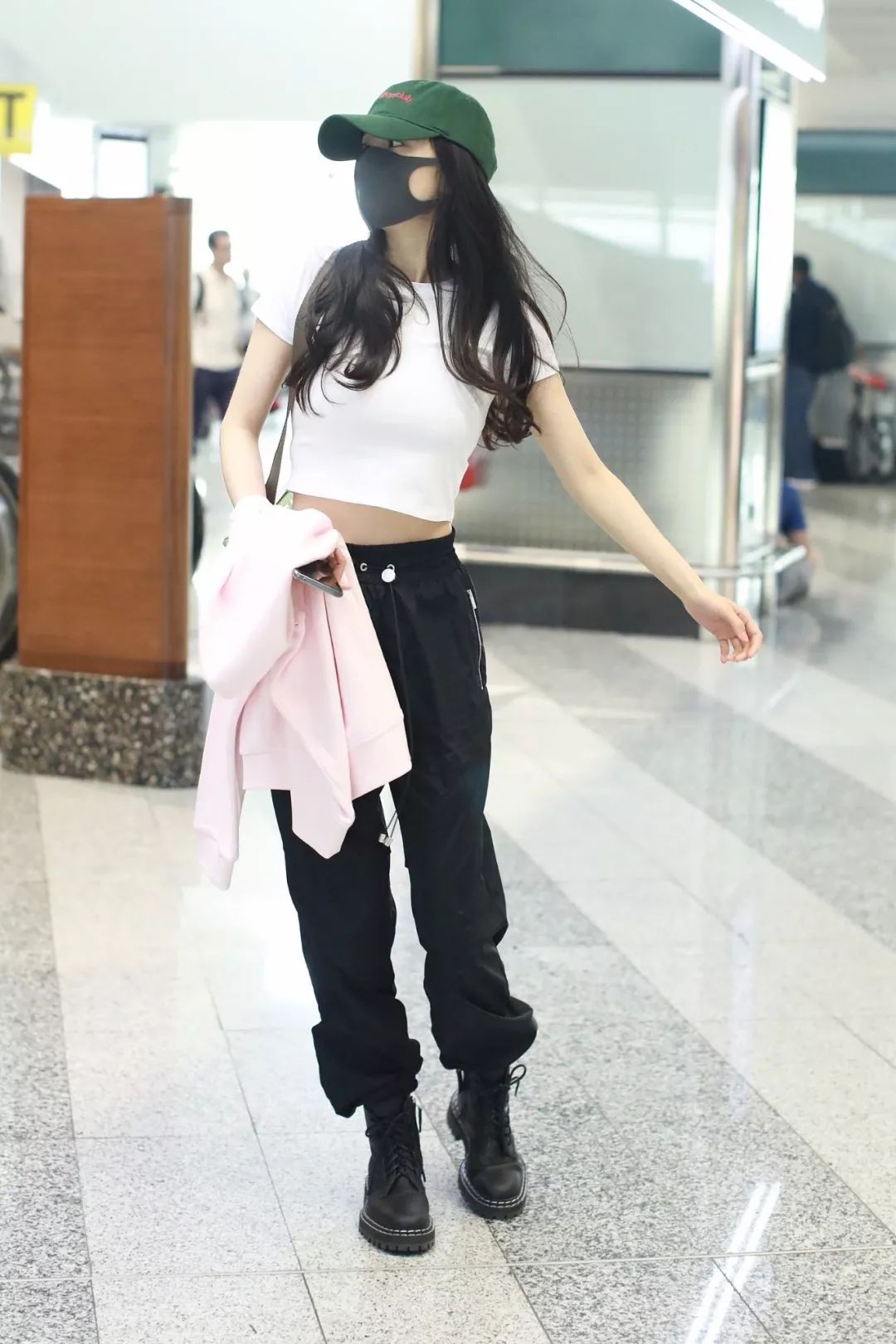 看！“裙*党**”和“裤*党**”battle起来了