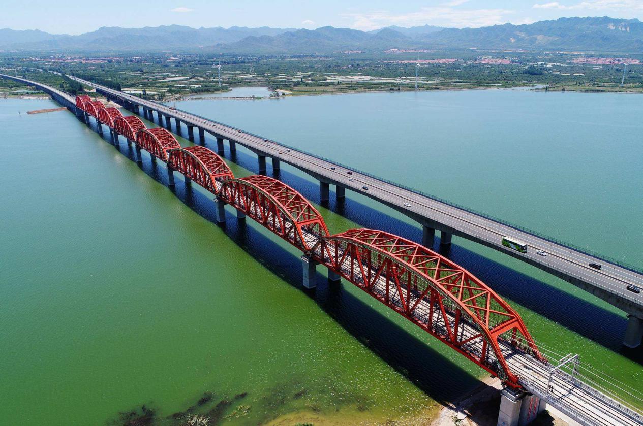 夏天适合去哪个海边游玩河北,自驾游好玩的海边旅游景点