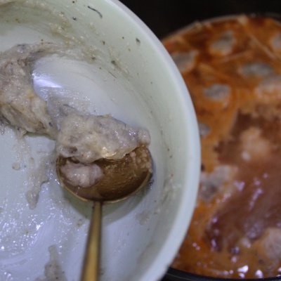 番茄浓汤虾滑饭,冬日番茄虾滑煲