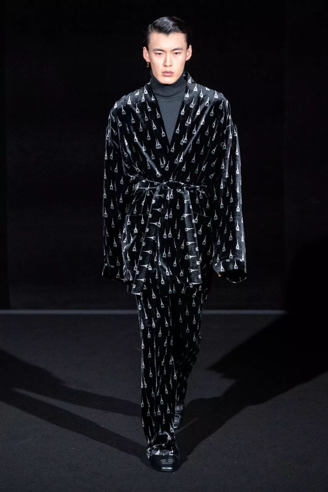 利郎男装秋冬流行趋势,2022男装秋冬色彩趋势