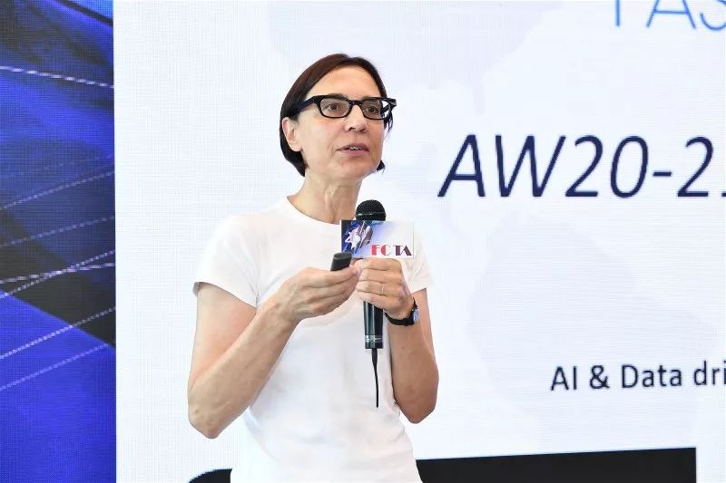 「关注」斩获与未来谈时尚的底气！2020/21秋冬中国纺织面料流行趋势提案会在大浪举行