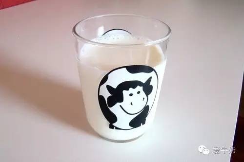 如何识别变质的酸奶,怎么辨别酸奶变质