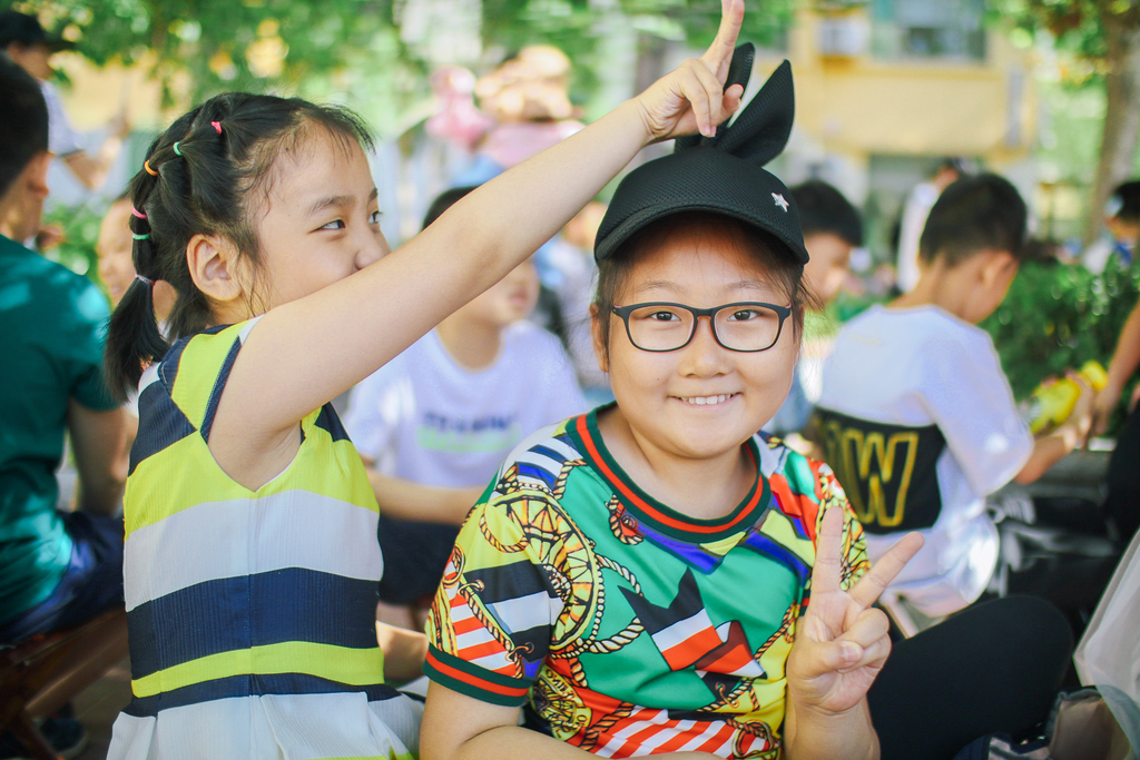 500元购买佳能m50,网购100元电脑开箱