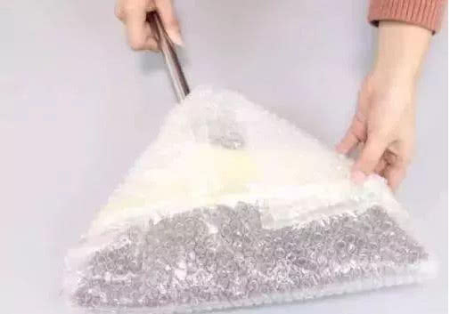 快递气泡垫放在卫生间哪里,快递里的气泡垫别再扔了