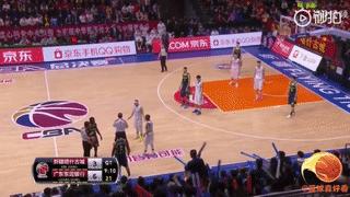 cba裁判杨茂功合法防守位置,cba杨茂功裁判眼神