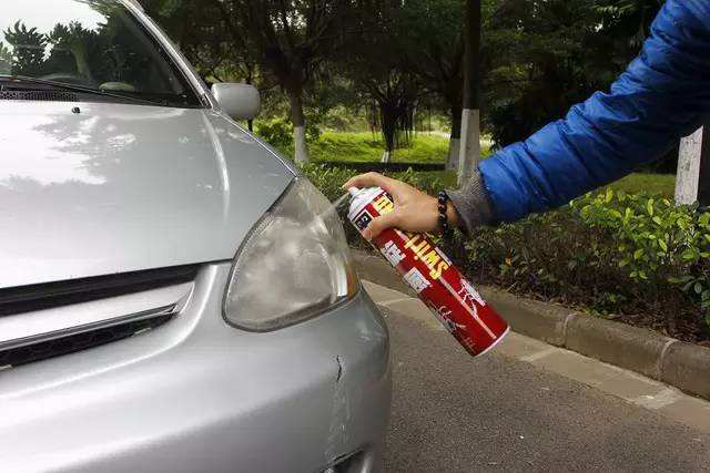 大灯发黄最好的处理方法,汽车大灯灯罩发黄有几种办法解决