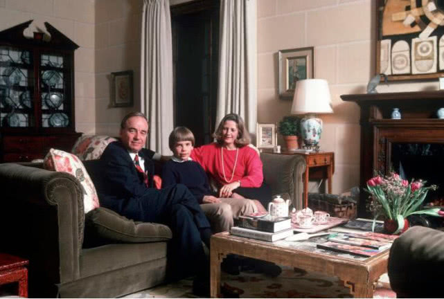 科技大佬离婚记：天价赎身后他们都还快乐吗？