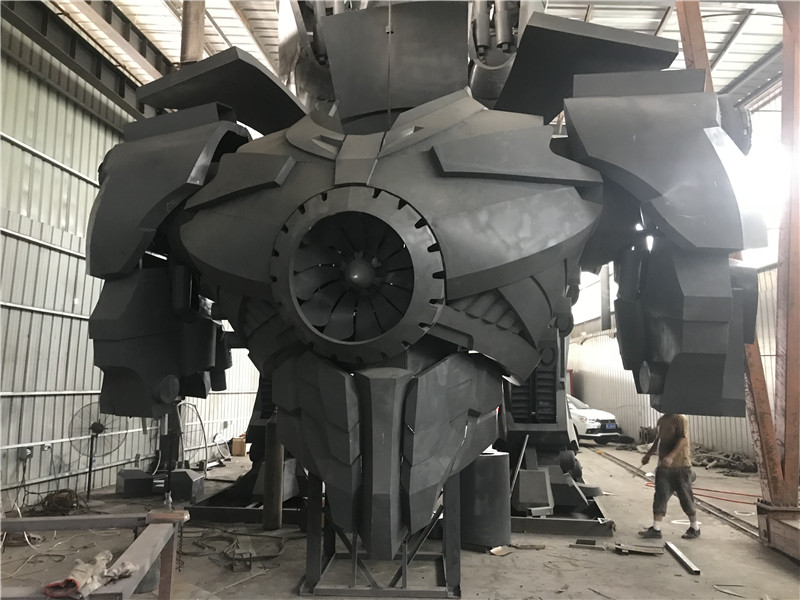 60岁农民自造机器人,农民造机器人