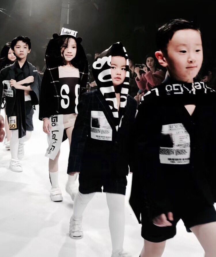 高定巴黎时装周发布会,香奈儿春夏高定时装周