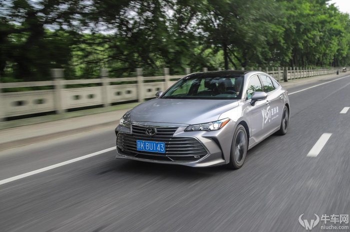 丰田亚洲龙没有电,2021款亚洲龙混动试驾视频