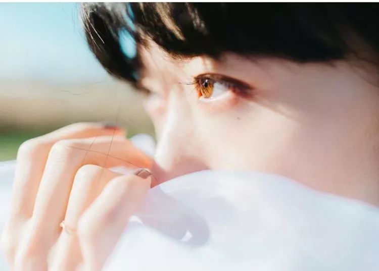 这样拍背影真的太好看了,怎样拍侧脸好看霸气