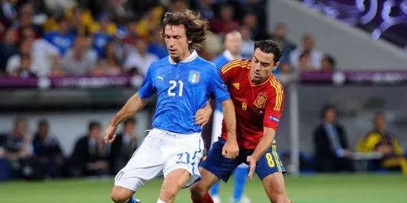 棋逢对手亦敌亦友的关系,棋逢对手也有输的一方