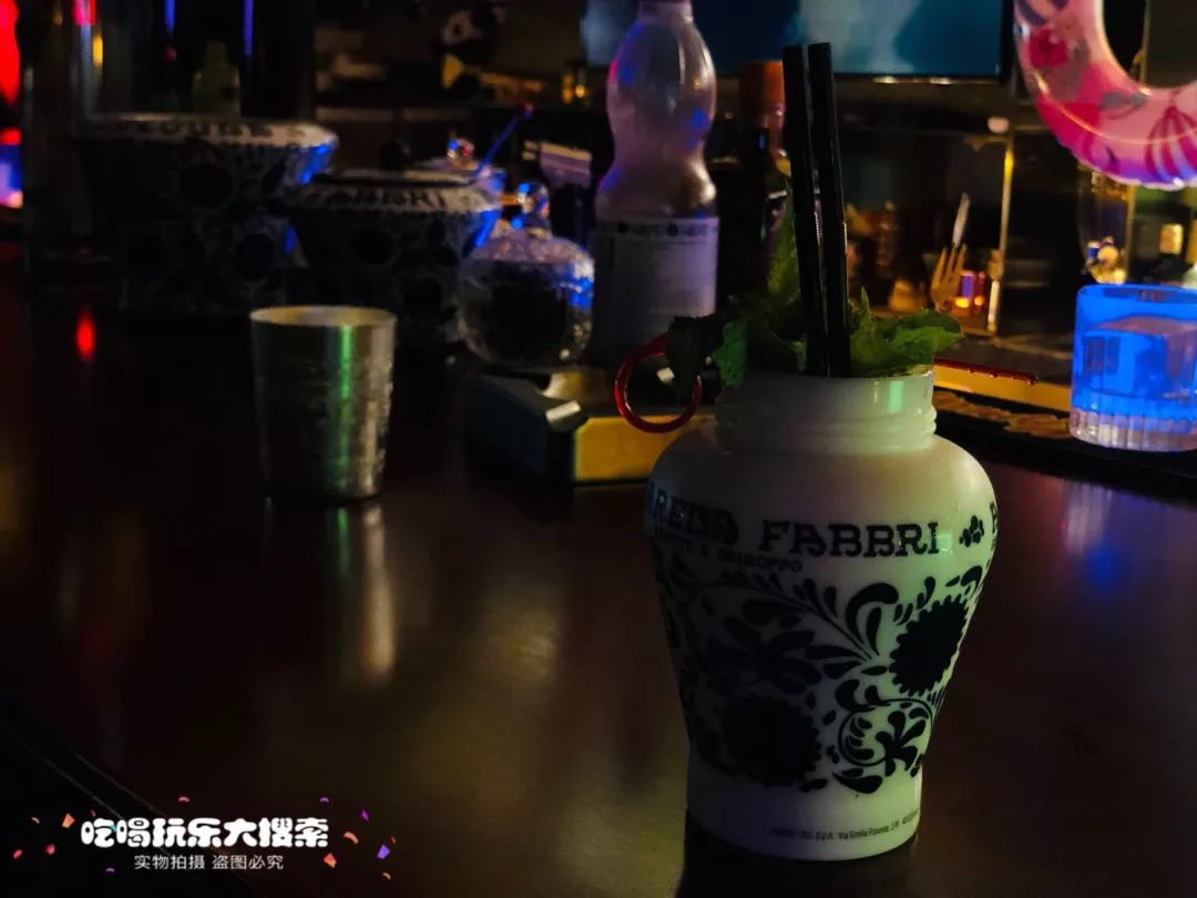 情怀老店探店,情怀老店酒