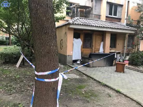 20岁少女被杀害案抛尸天台,女子遭杀害被肢解证据被清理