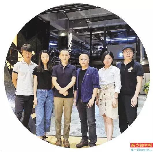 超6成大学生十年收入百万,6名大学生创业