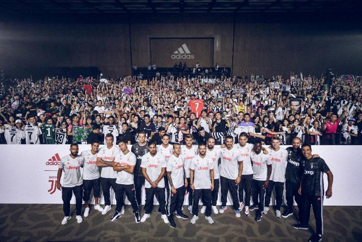 尤文图斯球衣客场2020-2021欧冠,尤文图斯新球场开幕