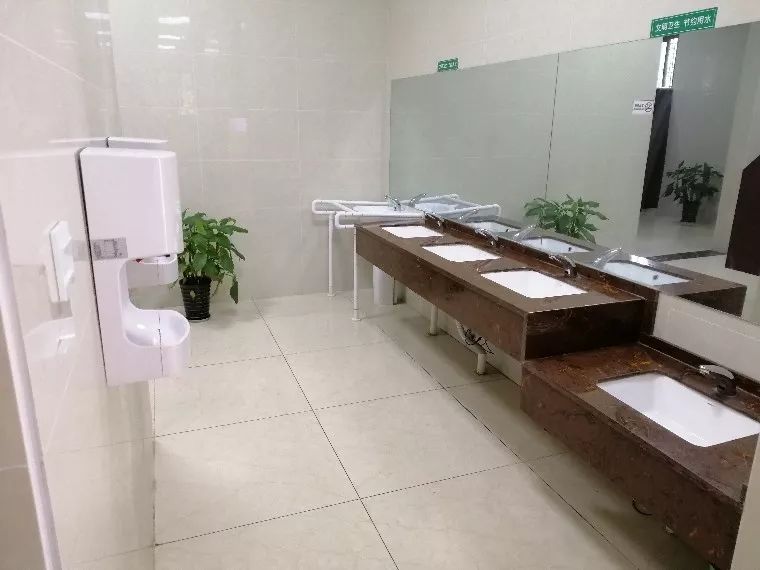 芜湖市五星级厕所,最好看的五星级公厕