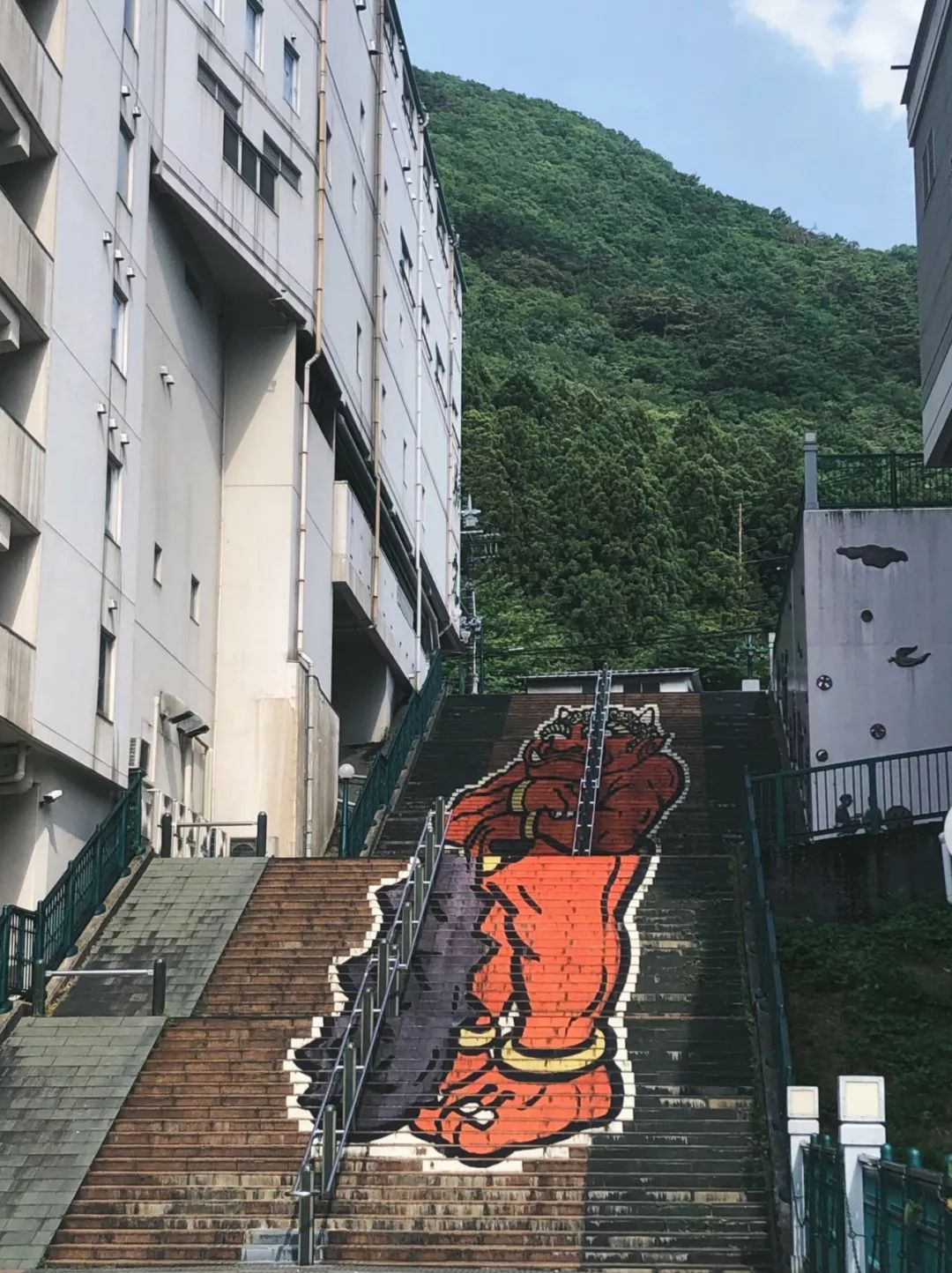 藏于山水间的温泉酒店推荐,海螺沟温泉度假酒店推荐