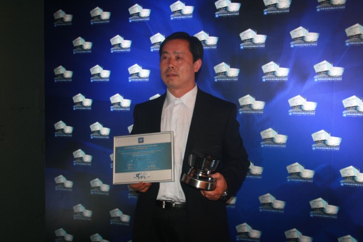 涓嶅繕鍒濆績閾稿啗榄傚姳蹇楁垚鎵嶆壃鍥藉▉,涓嶅繕鍒濆績鐮ョ牶鍓嶈鐝暱