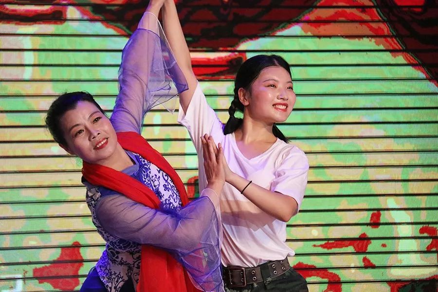 八一建军节各战区文艺汇演,八一双拥晚会