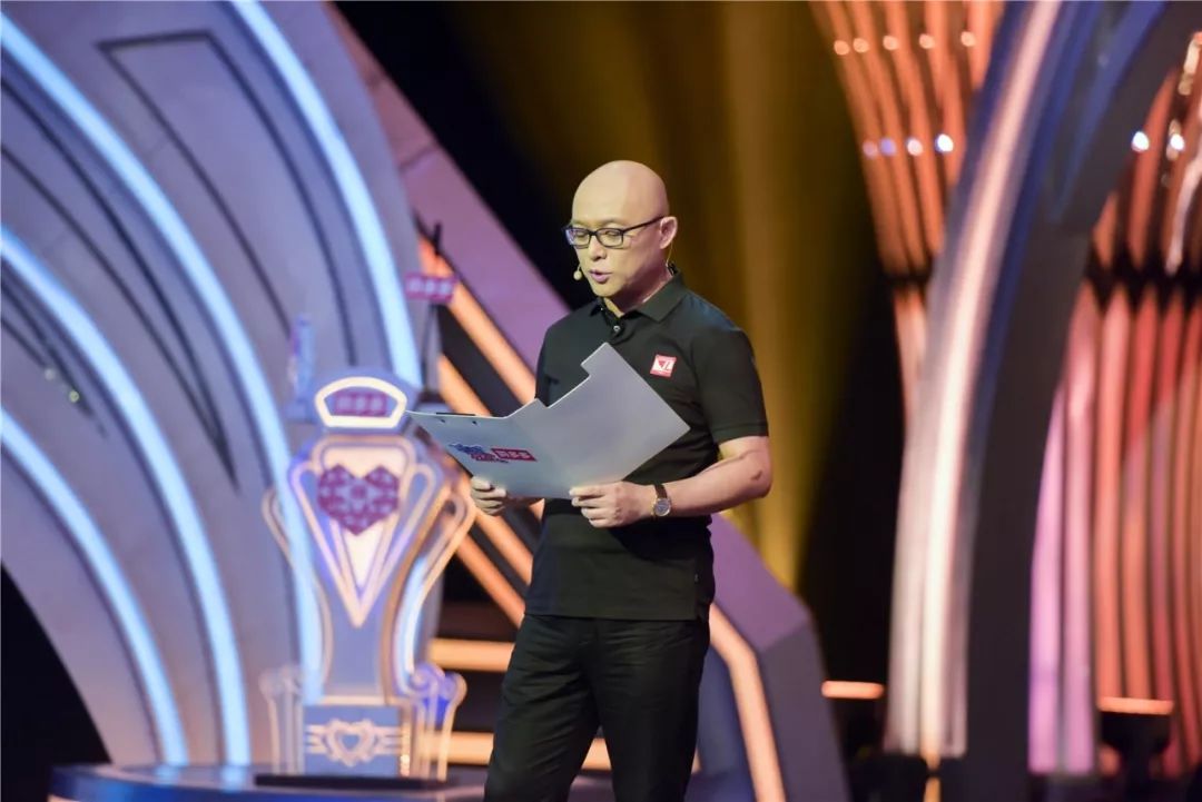 恋人之间产生矛盾怎么办？孟非：女生拿出一点温柔，男生拿出一点胸怀