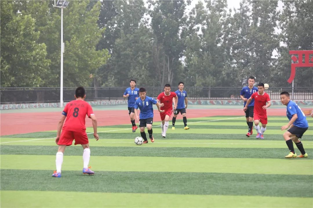 强军杯“卫士动力”业余足球比赛济南片区圆满收官,*警武**莱芜支队点球大战险胜总队机关