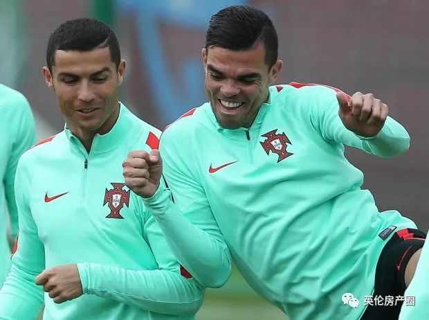 C罗赔钱120万英镑，把自己的葡萄牙山间豪宅卖给了队友佩佩！好兄弟，真仗义