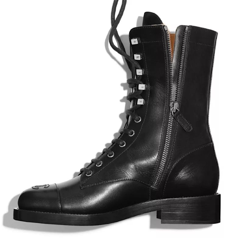 宋茜的衣服为什么这么高,宋茜一身醒目的白色套装