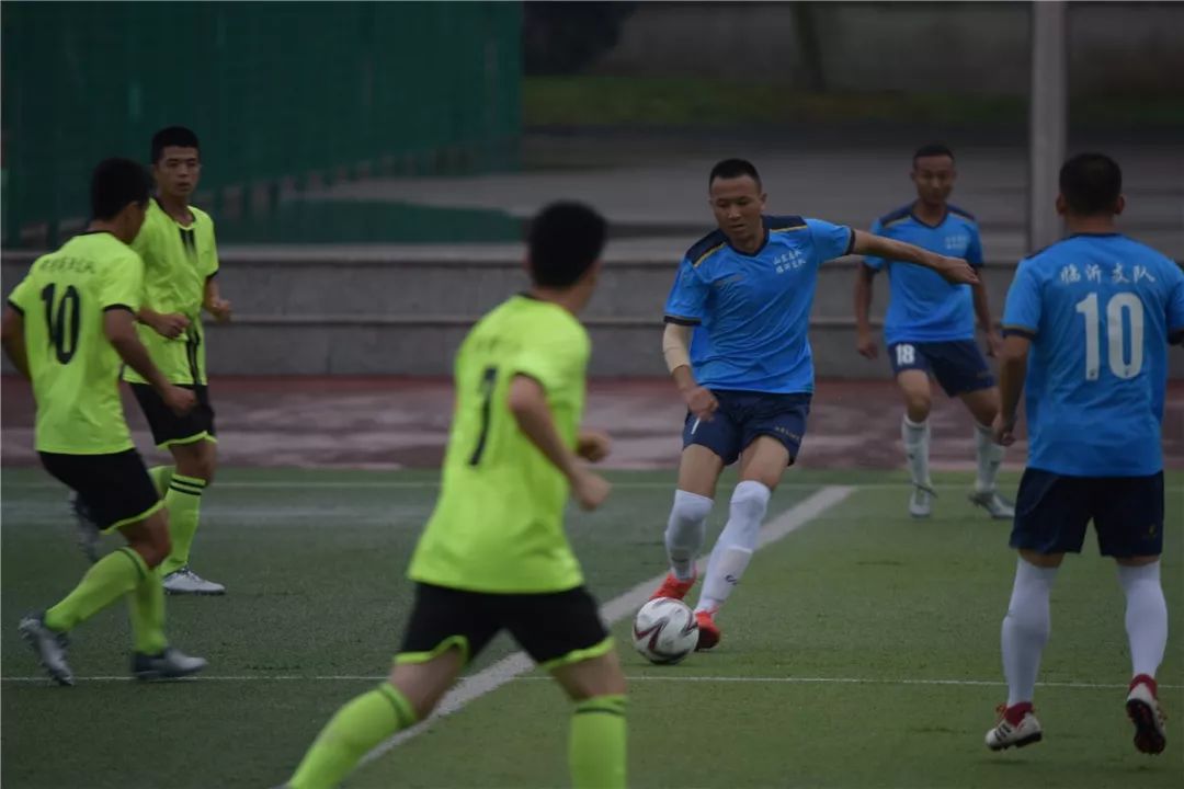 强军杯“卫士动力”业余足球比赛临沂片区圆满收官，*警武**临沂、菏泽支队携手出线！