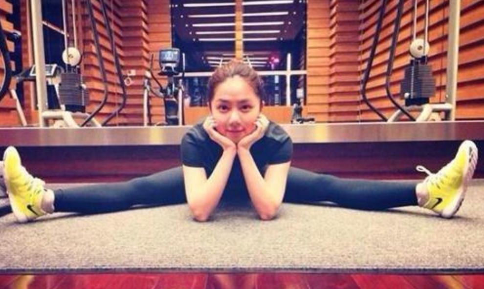 腹肌女王2.0版本升级，全网黑转粉逆袭人生新高度