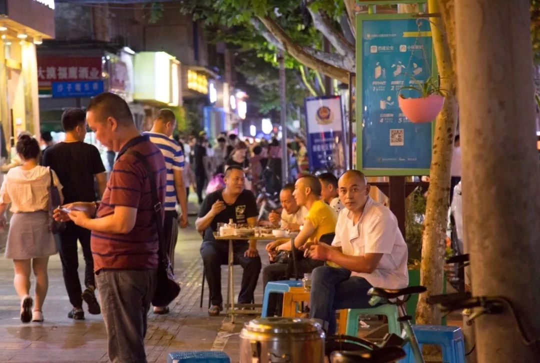 地铁特有的隐藏地图,地铁里的神秘地图