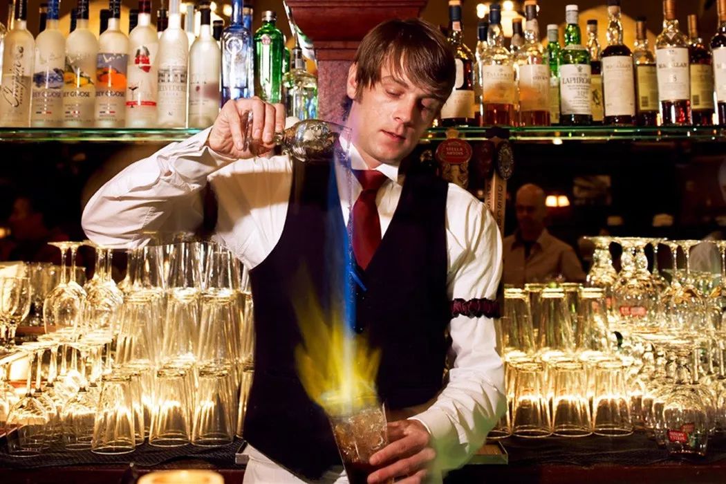 西班牙咖啡什么风味,3分钟带你品尝世界各地的咖啡