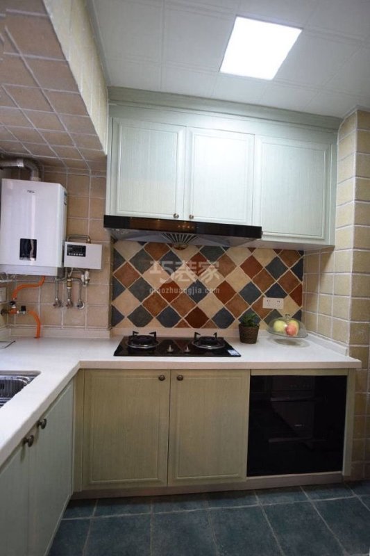 闺蜜家房子装修效果图,129平米小户型现代装修