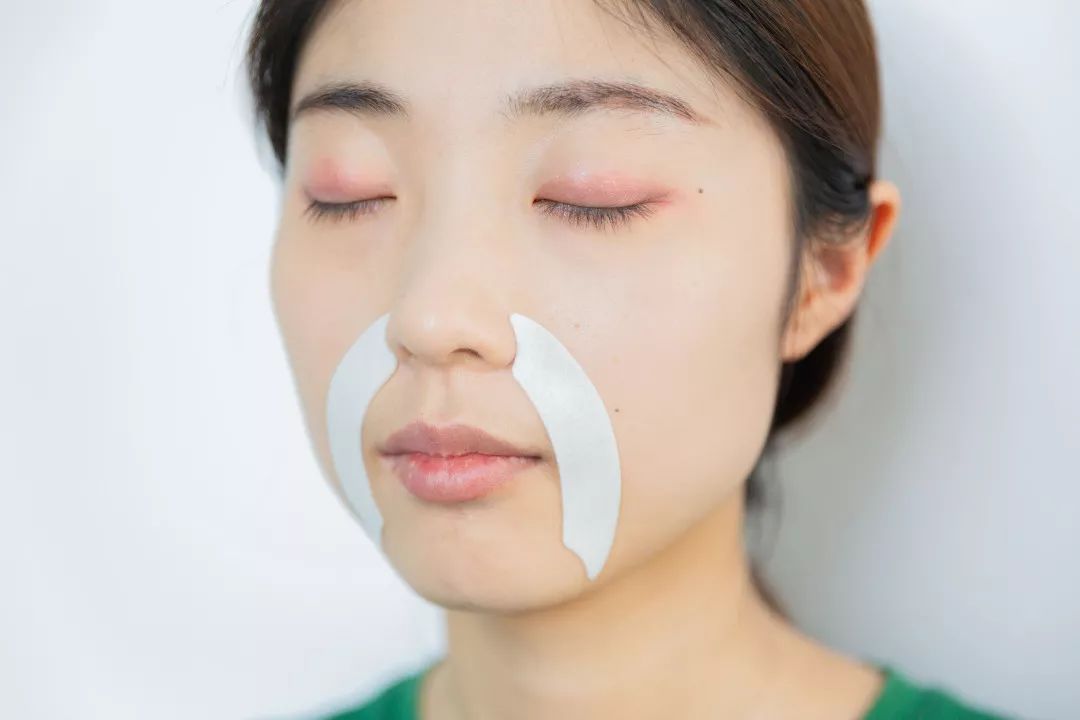 法令纹又黑又长,法令纹又深又长好吗