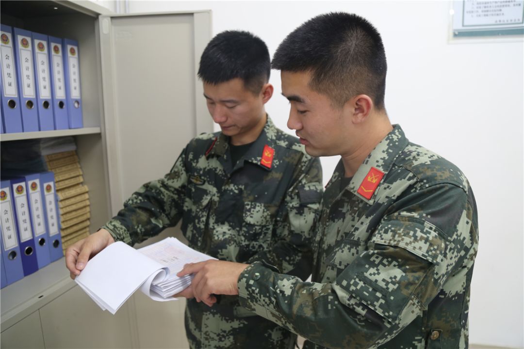 军营之星新兵,军旅生涯结束新的岗位启航