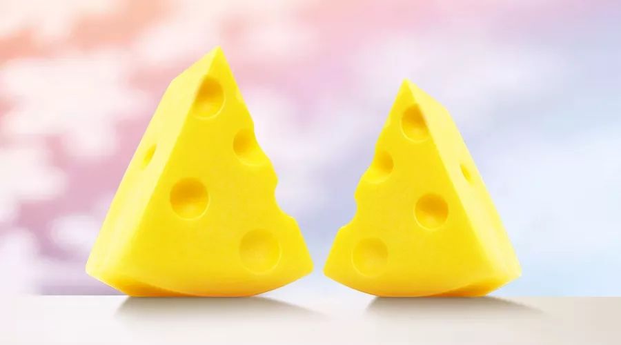 痘痘闭口里面有油脂,鼻子上的痘痘是青春痘还是粉刺