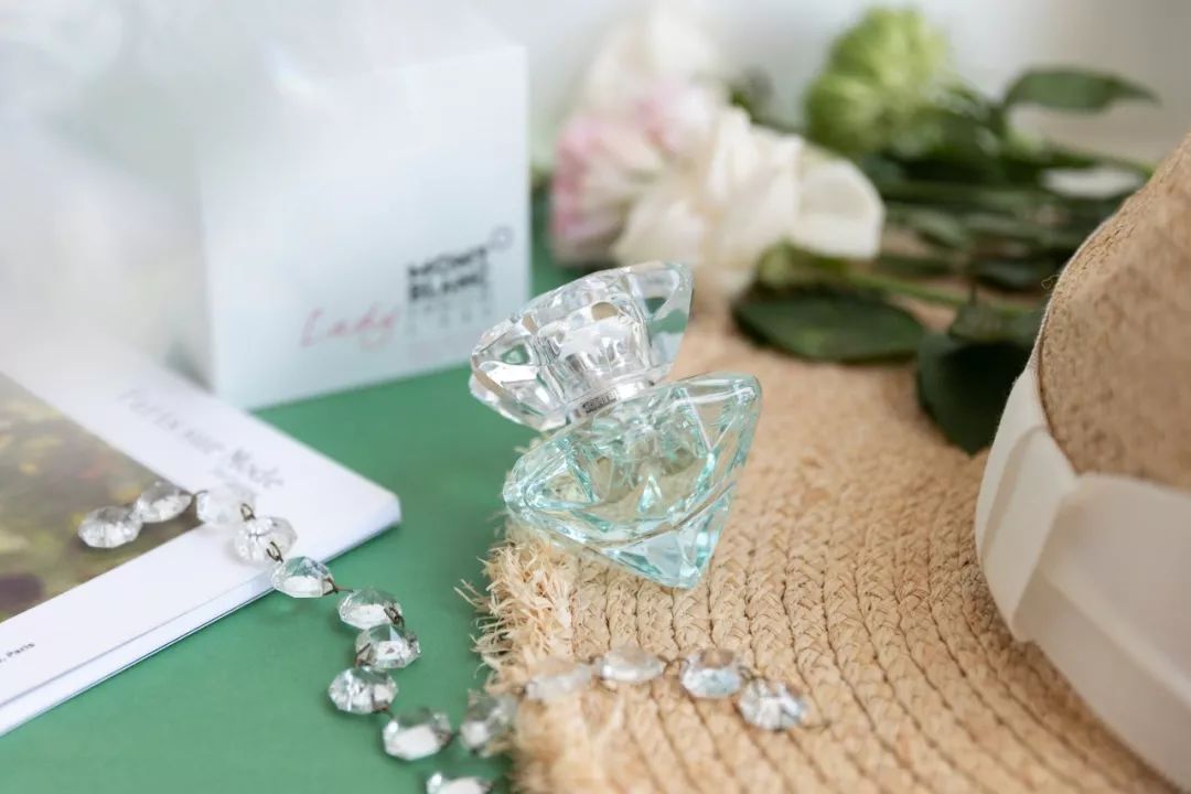 3ce的冷门云朵唇釉,3ce唇釉樱桃月亮