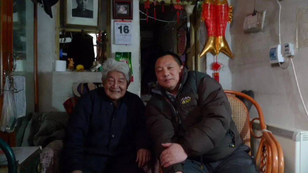 画师王国栋离世,留下他与*安门天**毛主席画像鲜为人知的故事