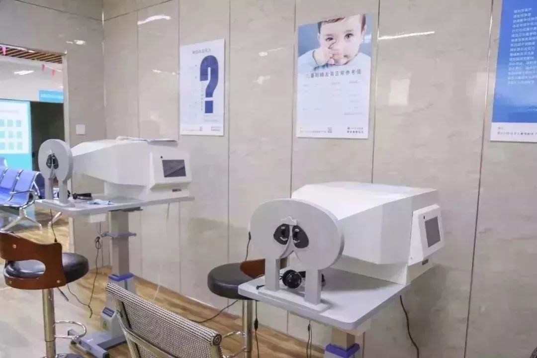 重磅！开学季，这里品牌眼镜五折，学生还能享受一年不计免赔