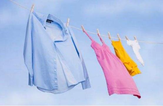 遇到掉色的衣物怎么办,真丝衣服褪色怎么恢复小妙招