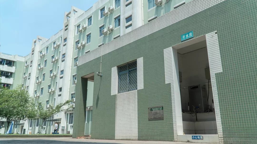 川大学习日常,川大的食宿条件